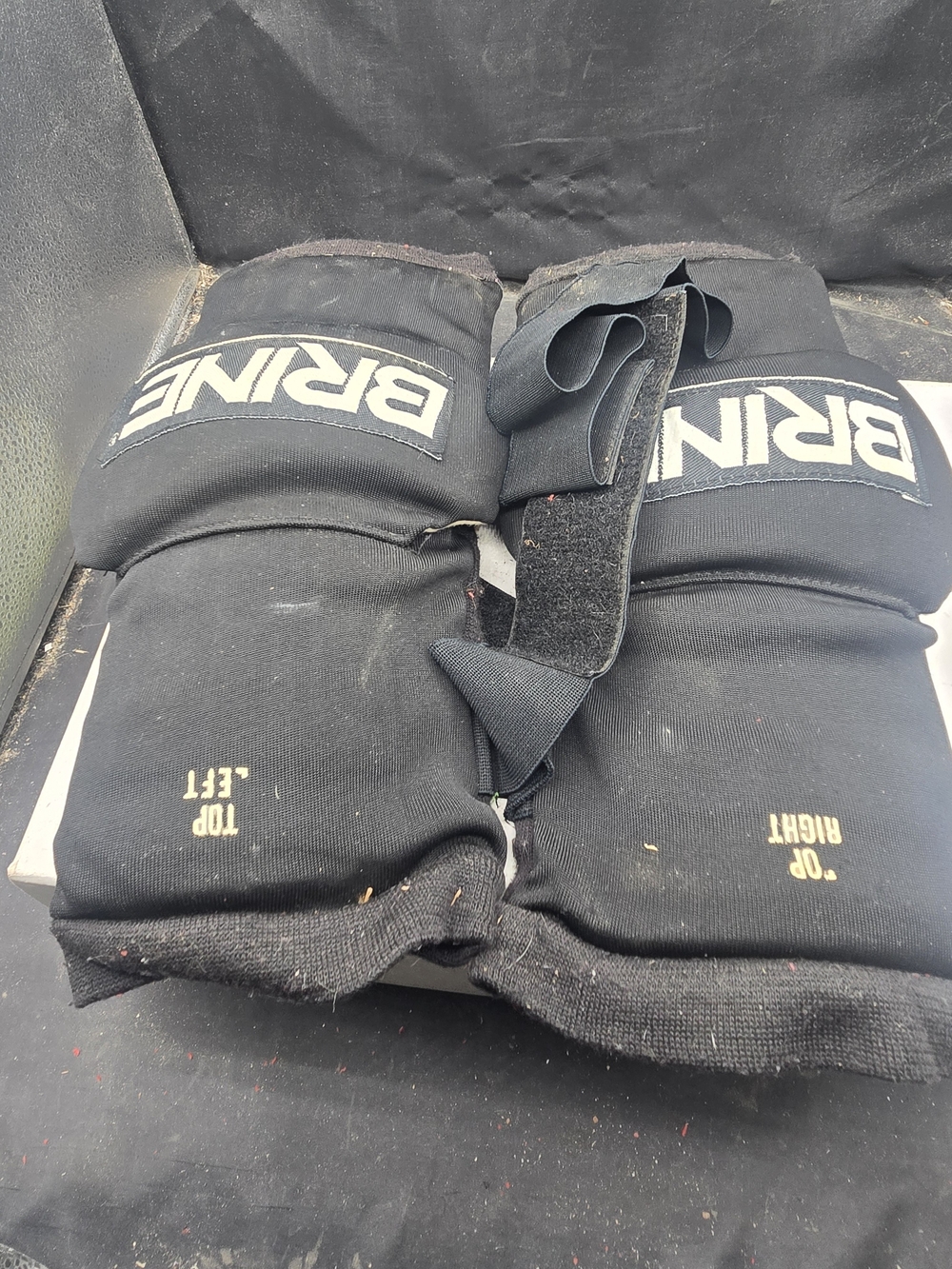BRINE Men's Black Athletic Knee‎ Sleeves with Adjustable Straps